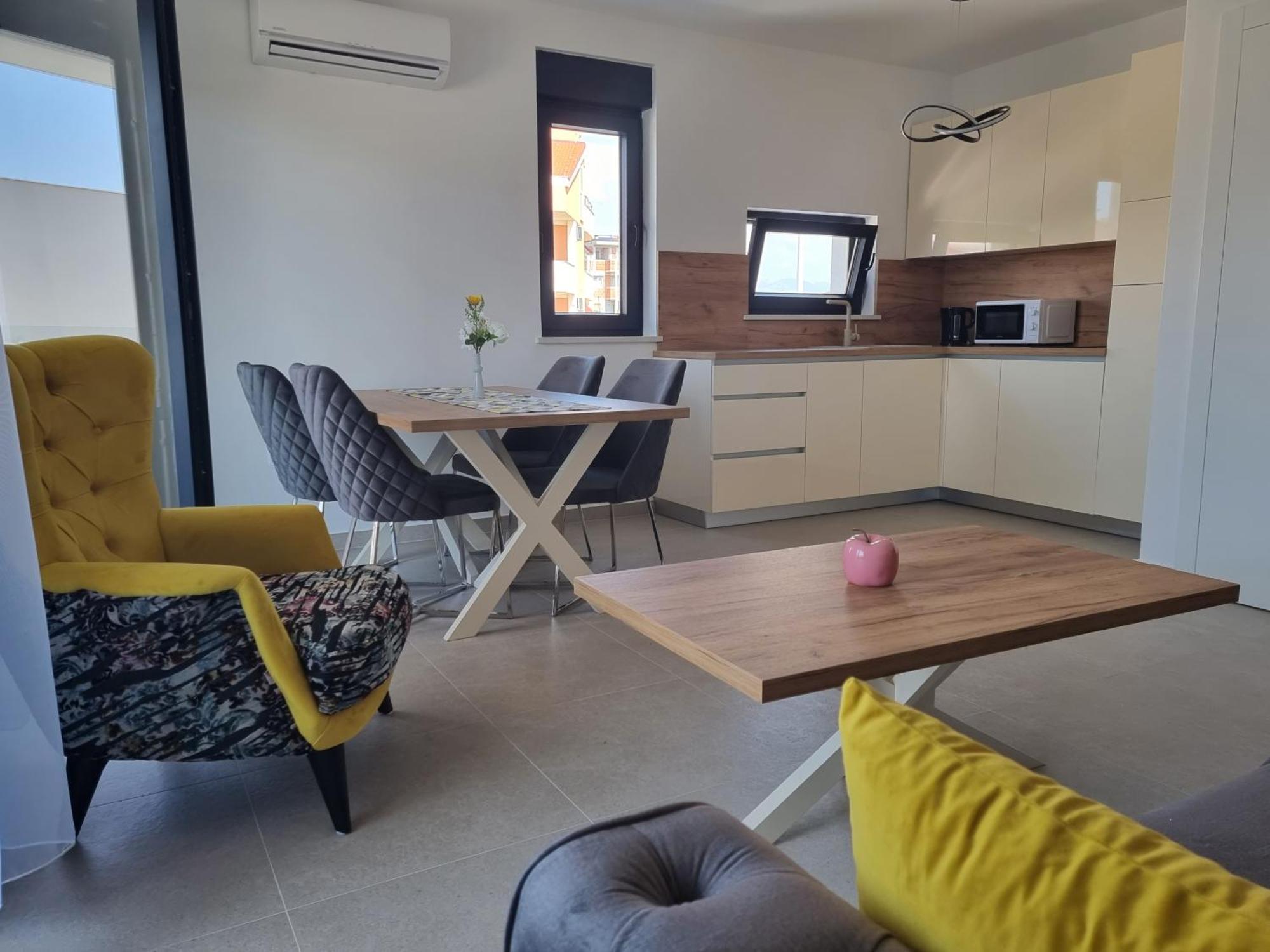 Shark Deluxe Apartament *